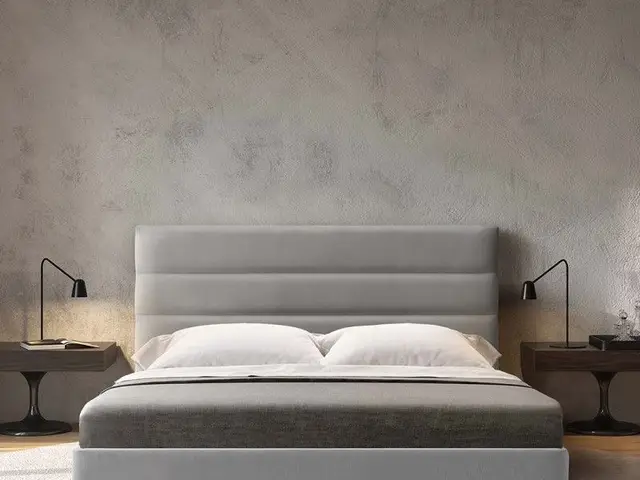 Habitación con panel de pared acolchado